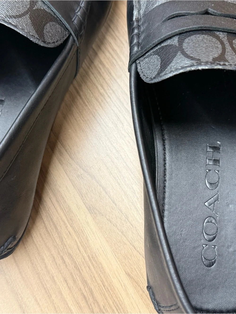 Coach Liam Driver, a refined slip-on loafer - Picture 3 of 6